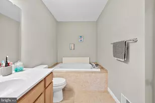 303 W 1st Ave, Conshohocken, PA 19428 - Photo 21