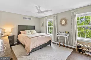 303 W 1st Ave, Conshohocken, PA 19428 - Photo 23