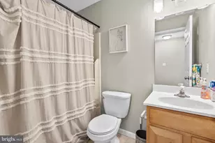 303 W 1st Ave, Conshohocken, PA 19428 - Photo 25