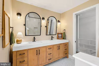239 E 12th Avenue, Conshohocken, PA 19428 - Photo 19