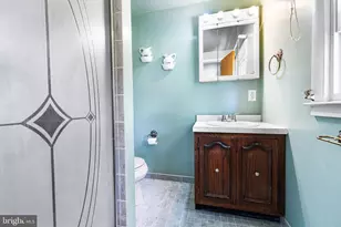 40 Harcourt Ln, Hatboro, PA 19040 - Photo 29