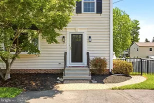 409 Sawmill Ln, Horsham, PA 19044 - Photo 3