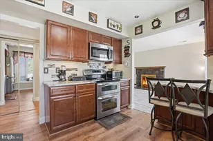 12 Pebble Dr, Horsham, PA 19044 - Photo 23