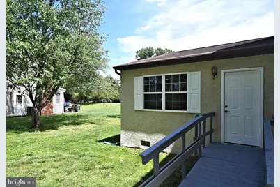 3115 Greenhill Lane, Norristown, PA 19401 - Photo 5