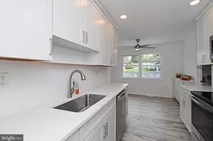 3115 Greenhill Ln, Norristown, PA 19401 - Photo 11