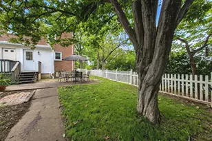 209 S 4th St, North Wales, PA 19454 - Photo 5