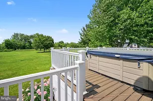 25 William Penn Dr, Schwenksville, PA 19473 - Photo 33
