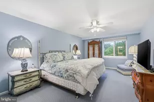 1655 Oakwood Dr, Penn Valley, PA 19072 - Photo 15