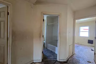 668 Haws Ave, Norristown, PA 19401 - Photo 27
