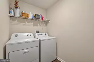111 Lilly Dr, Pottstown, PA 19464 - Photo 7