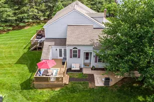 303 Stratford Ct, Lansdale, PA 19446 - Photo 1