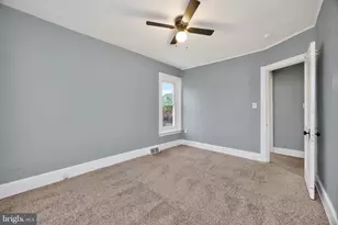 24 E 5th St, Pottstown, PA 19464 - Photo 17
