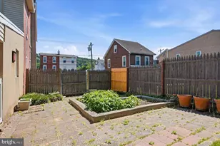 712 E Hector St, Conshohocken, PA 19428 - Photo 25