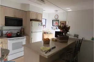 1700 Oakwood Terrace, Penn Valley, PA 19072 - Photo 9