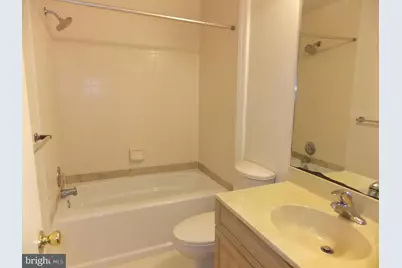 1700 Oakwood Terrace #1F, Penn Valley, PA 19072 - Photo 19