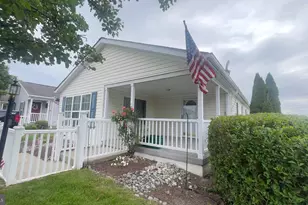 2025 Longwood Pl, North Wales, PA 19454 - Photo 1