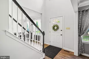 793 Hunter Dr, Pennsburg, PA 18073 - Photo 5