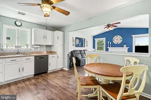 793 Hunter Dr, Pennsburg, PA 18073 - Photo 15