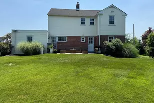 402 Elliger Ave, Fort Washington, PA 19034 - Photo 3