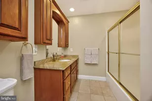1001 Michael Ln, Eagleville, PA 19403 - Photo 29