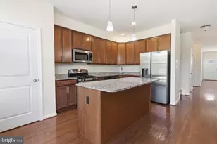 423 Sweet Bay Ln, Norristown, PA 19403 - Photo 19