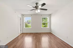 423 Sweet Bay Ln, Norristown, PA 19403 - Photo 23