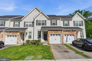423 Sweet Bay Ln, Norristown, PA 19403 - Photo 1