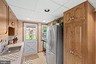 961 S Hills Blvd, Pottstown, PA 19464 - Photo 15