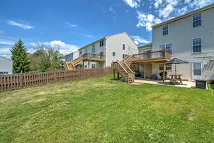 351 Cherry St, Pennsburg, PA 18073 - Photo 7