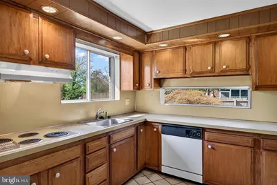2615 Dogwood Lane, Norristown, PA 19401 - Photo 11