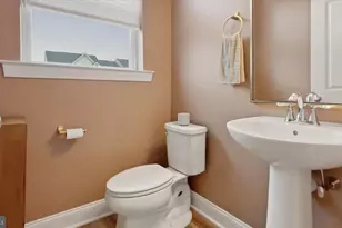 110 Harland Ave, Royersford, PA 19468 - Photo 17