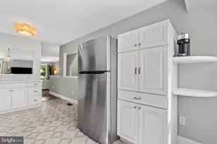 1102 Lenape Ln, Conshohocken, PA 19428 - Photo 17