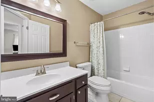1102 Lenape Ln, Conshohocken, PA 19428 - Photo 25