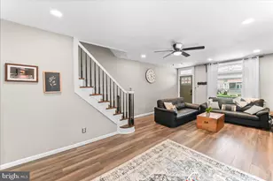 136 Walnut St, Mont Clare, PA 19453 - Photo 7