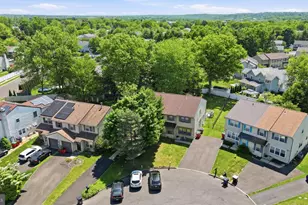 110 Horseshoe Ln, Horsham, PA 19044 - Photo 23