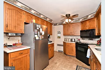 561 Park Avenue, Harleysville, PA 19438 - Photo 13