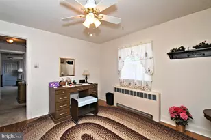 561 Park Ave, Harleysville, PA 19438 - Photo 39