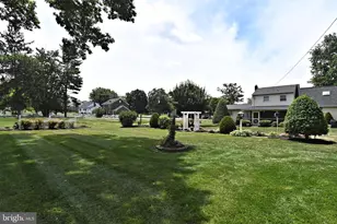 561 Park Ave, Harleysville, PA 19438 - Photo 61