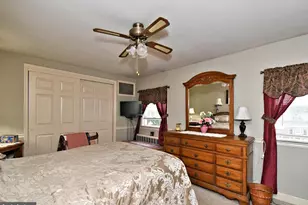 561 Park Ave, Harleysville, PA 19438 - Photo 29