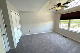 180 Deer Run Ct, Royersford, PA 19468 - Photo 9