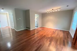 6704 Colonial Ct, North Wales, PA 19454 - Photo 7