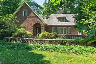 17 Woodland Dr, Lansdale, PA 19446 - Photo 3