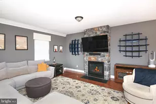 346 Roberts Ave, Conshohocken, PA 19428 - Photo 9