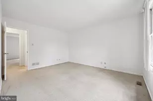 128 Macklenburg Dr, Penllyn, PA 19422 - Photo 13
