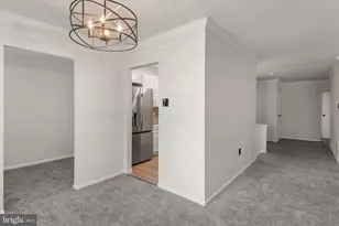 912 Meadowview Ln, Mont Clare, PA 19453 - Photo 15
