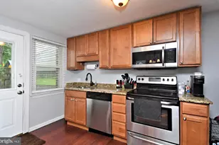 1016 Birch St, Lansdale, PA 19446 - Photo 3