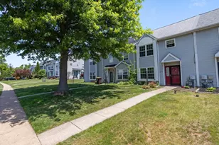 345 Bradford Ln, Lansdale, PA 19446 - Photo 1