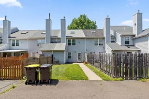 345 Bradford Ln, Lansdale, PA 19446 - Photo 17