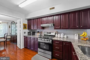 345 Bradford Ln, Lansdale, PA 19446 - Photo 5