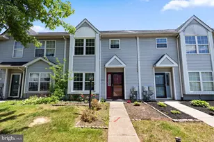 345 Bradford Ln, Lansdale, PA 19446 - Photo 1